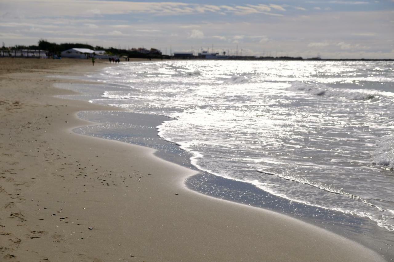 Residence Aquaplage 45M2 Front De Mer Plage Richelieu Agde Buitenkant foto